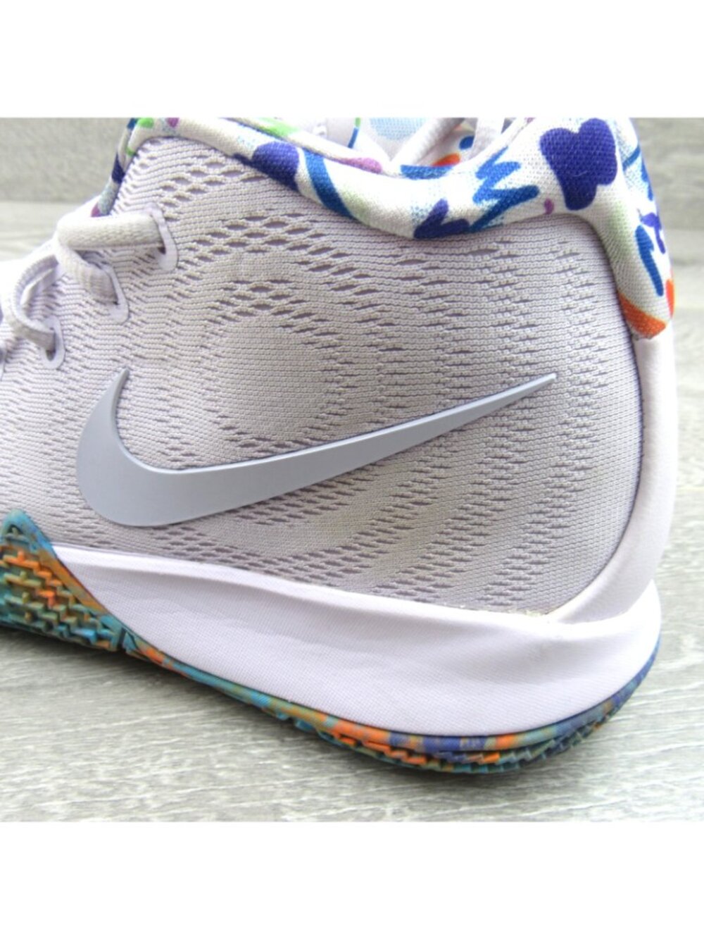 Nike Kyrie 4 Decades Pack 90’s Mens MISMATCH Size 9.5 - 10 * READ * 943806-902 - Picture 10 of 16